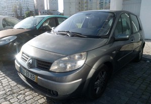 Renault Scnic 1.5 DCI - 04