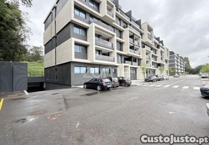 T2 Com Varanda E Garagem | 7 Arts Gavião