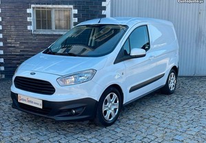 Ford Transit Courier 1.5 TDCi C/IVA