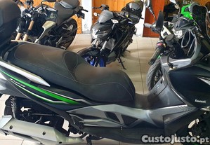 Kawasaki J 125 - 17