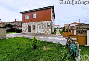 Moradia isolada T4 em Vila de Punhe de 90 m²