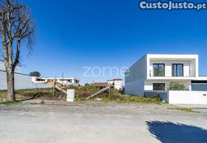Moradia T3 Nova - Vila Verde, Braga