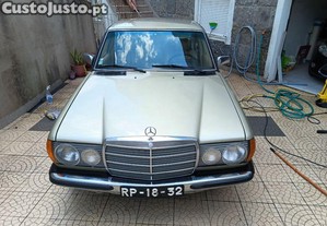Mercedes-Benz 300 w123 300D - 82