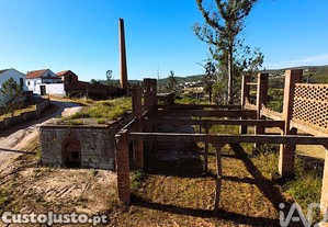 Terreno para construção em Colmeias e Memória