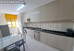 Apartamento T3 - Vila Praia de ncora