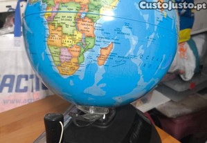 Globo Exploramundo Clementoni