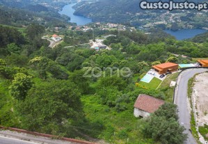 Terreno Com 31 710M² De Área Total Situado Em...