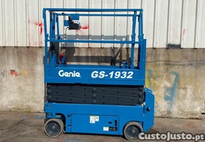 Plataforma Elevatoria Tesoura Eletrica Genie GS 1932 8 Metros