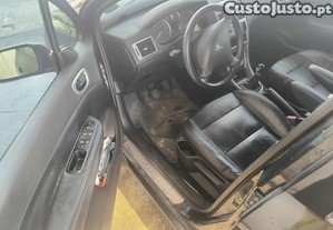 Peugeot 307 sport wagon 7lug - 04