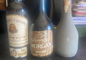 3 garrafas diferentes