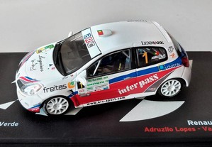 * Miniatura 1:43 Renault Clio R3 Adruzílio Lopes / V. Ferreira | Rally Vila Verde 2010