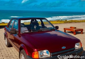 Ford Escort 1.3CL - 89