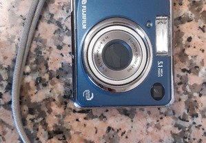 Máquina Fotográfica FujiFilm FinePix A500