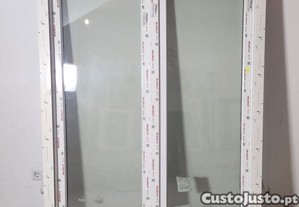 Janela pronta a levantar | PVC