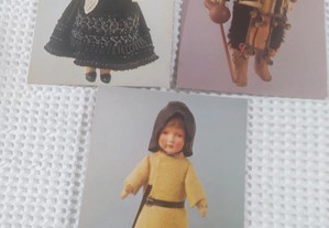 3 Bonecas com os trajes da Serra da Estrela, Apúlia e Viano do Castelo