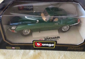 Jaguar É Coupé 1/18 ano 1961