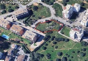 Lote Urbano com 367m2 Vale de Lagar Portimão