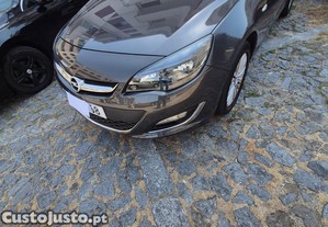 Opel Astra Sports Tourer - 15