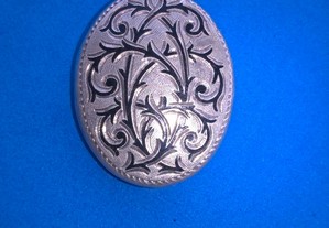 Medalha Porta Retrato Oval Gravada em Prata