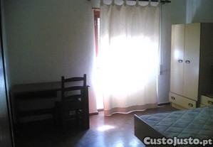 Quartos para estudantes Rio Maior