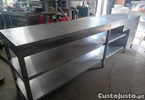 bancada inox com gaveta e prateleiras