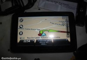 GPS TomTom GO 1005 Live Europa/África, 5 Poleg./ Comado Voz/ Bluetooth - 2024