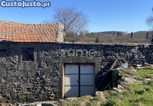 Moradia T4 Montalegre