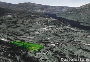 Terreno Rústico Com 1.760 M2 Em Britelo, Ponte...