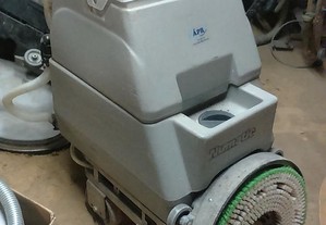 lavadora aspiradora de pavimentos