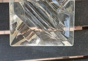 Cinzeiros em vidro
