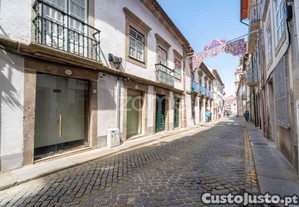 Prdio Com 644 M E Jardim Na Rua Do Anjo, Braga