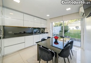 Moradia T4 Renovada, Em S. Vitor, Braga