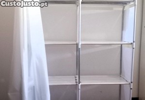 Estante / Armário