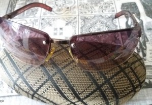 Óculos de sol Max Mara com estojo ( originais )