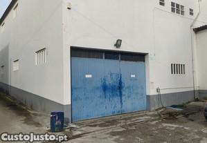 Armazm com escritrio