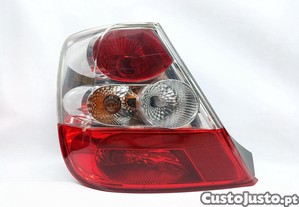 Farolim Tras Esquerdo Honda Civic Vii Coupé (Em2)