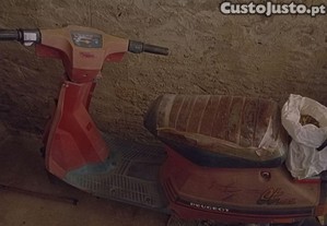 Scooter Peugeot st sol - 95