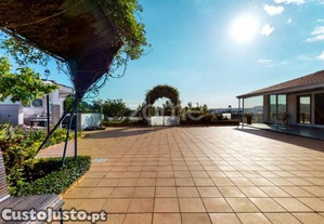 Moradia Individual T5 Em Outeiro Maior, Vila Do...