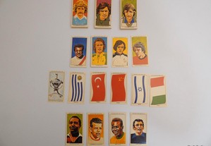 Antigo e raro Lote de 100 Cartas The Sun Soccercards