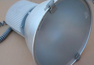 Projector de iluminação castaldi minisosia d23/mh1