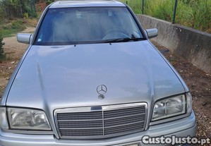 Mercedes-Benz C 250 Turbo Diesel (202128) - 95