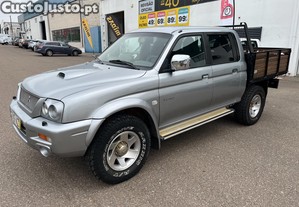 Mitsubishi L200 Strakar Elegance 4x4 - 04