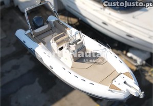 Capelli Tempest 775 com Yamaha 225HP   Mais potente que o apito do salva-vidas