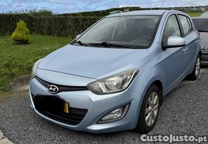 Hyundai i20 1.5 - 13