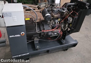 Gerador c/ motor Perkins 33kVA 230/400V 1500rpm