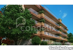 Apartamento T3 De Luxo Em Condomnio Fechado,...