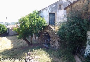 Ru�na com Potencial em Sardoal, Santar�m