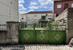 Casa / Villa T2 em Pousade e Albardo de 178,00 m²