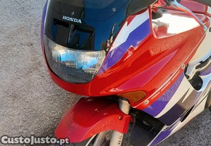 Honda Cbr 1000f
