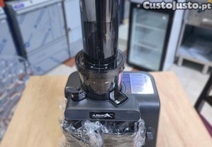 Centrifugadora lenta para espremer frutas e legumes (280x220x480mm)